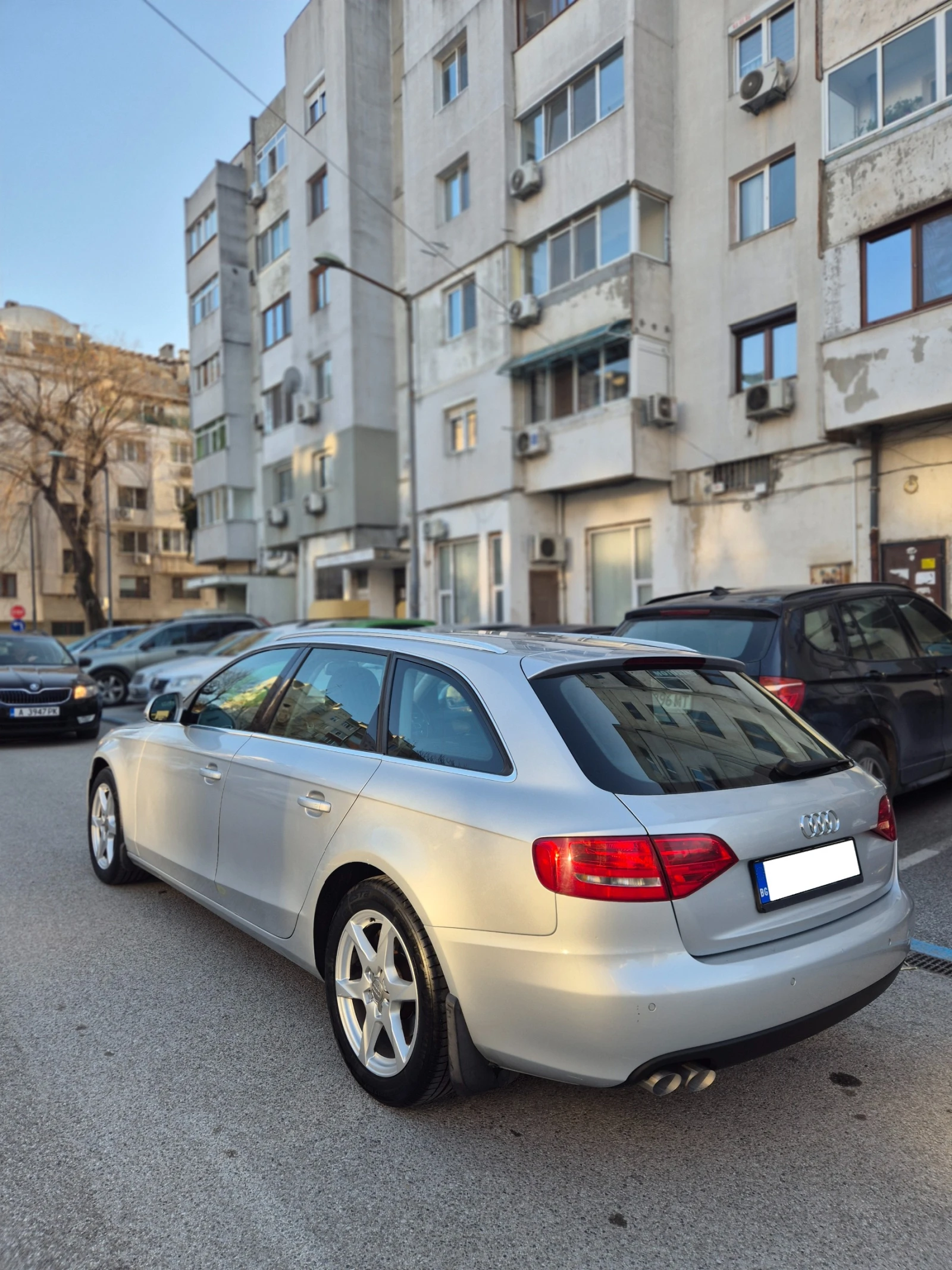 Audi A4 Avant, снимка 5 - Автомобили и джипове - 53838110