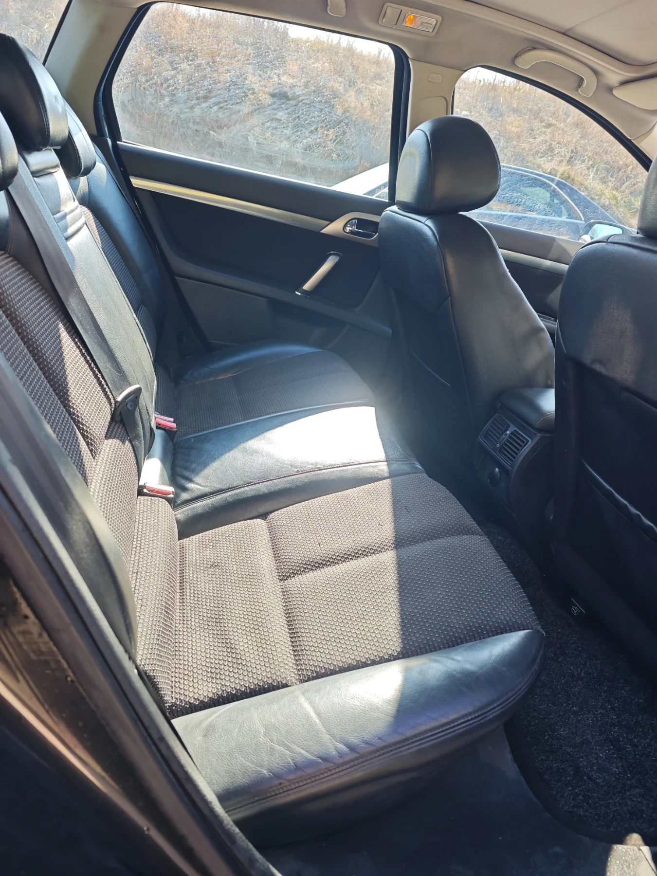 Peugeot 407, снимка 13 - Автомобили и джипове - 53844672