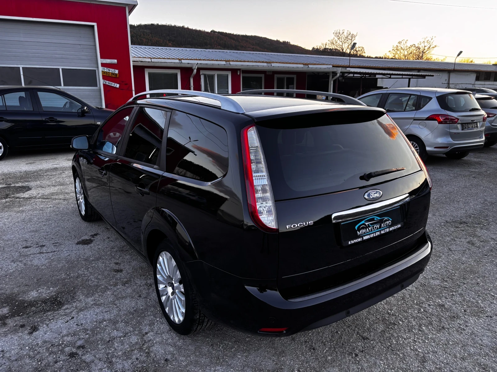 Ford Focus 1.6i , снимка 5 - Автомобили и джипове - 54140659