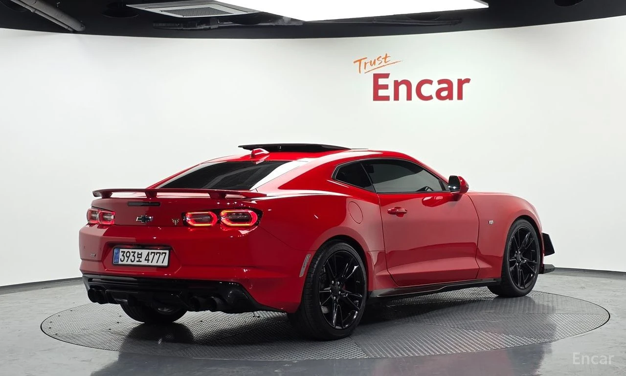 Chevrolet Camaro SS* 6.2* V8* ZL1* PACK* ПОДГРЕВ* ОБДУХВАНЕ* ХЕДЪП*, снимка 2 - Автомобили и джипове - 54700413