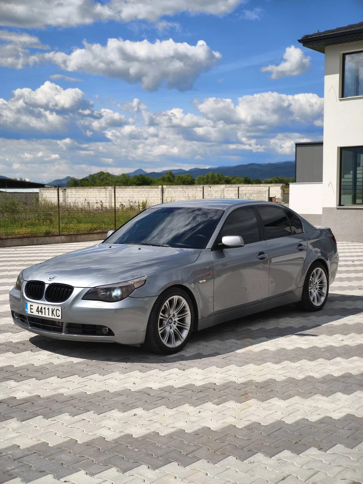 BMW 530, снимка 3 - Автомобили и джипове - 54705979