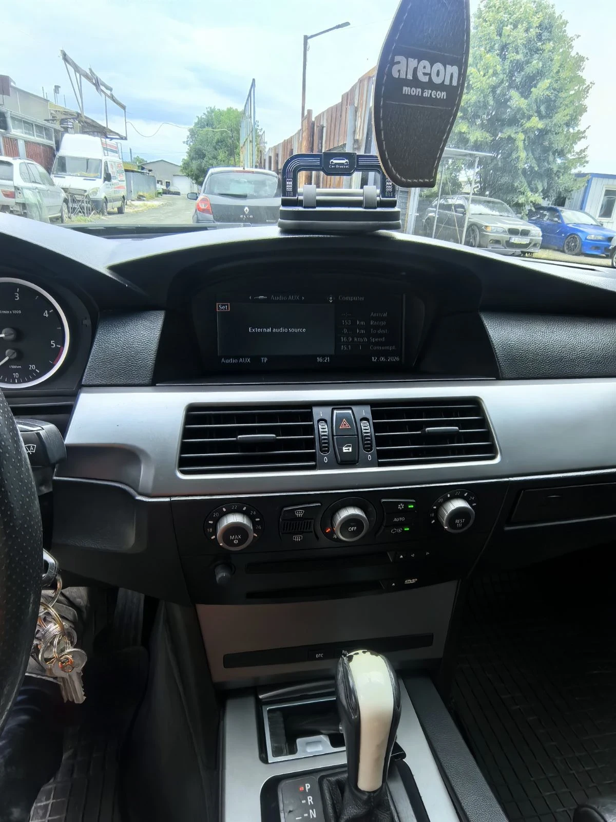 BMW 525 Е61, снимка 6 - Автомобили и джипове - 54884479