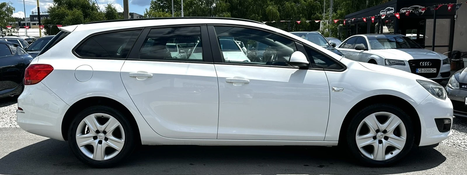 Opel Astra 1.6CDTI 136HP КОЖА EURO6B, снимка 4 - Автомобили и джипове - 55187627