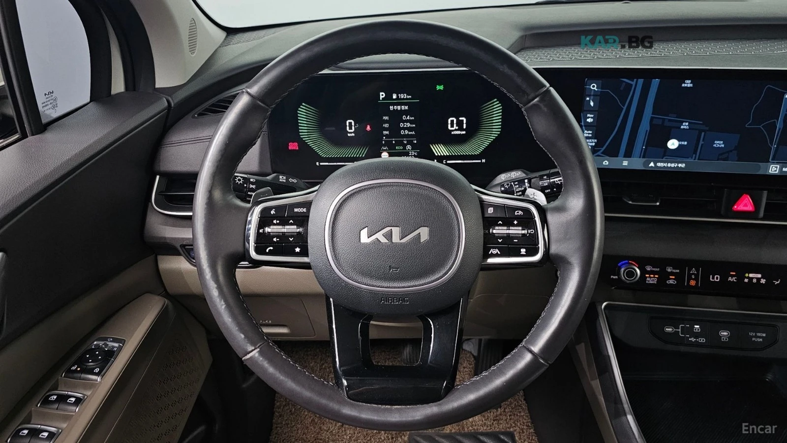 Kia Carnival Prestige* ПОДГРЕВ* ОБДУХВАНЕ* ДИСТРОНИК* КАМЕРА* , снимка 6 - Автомобили и джипове - 55393720