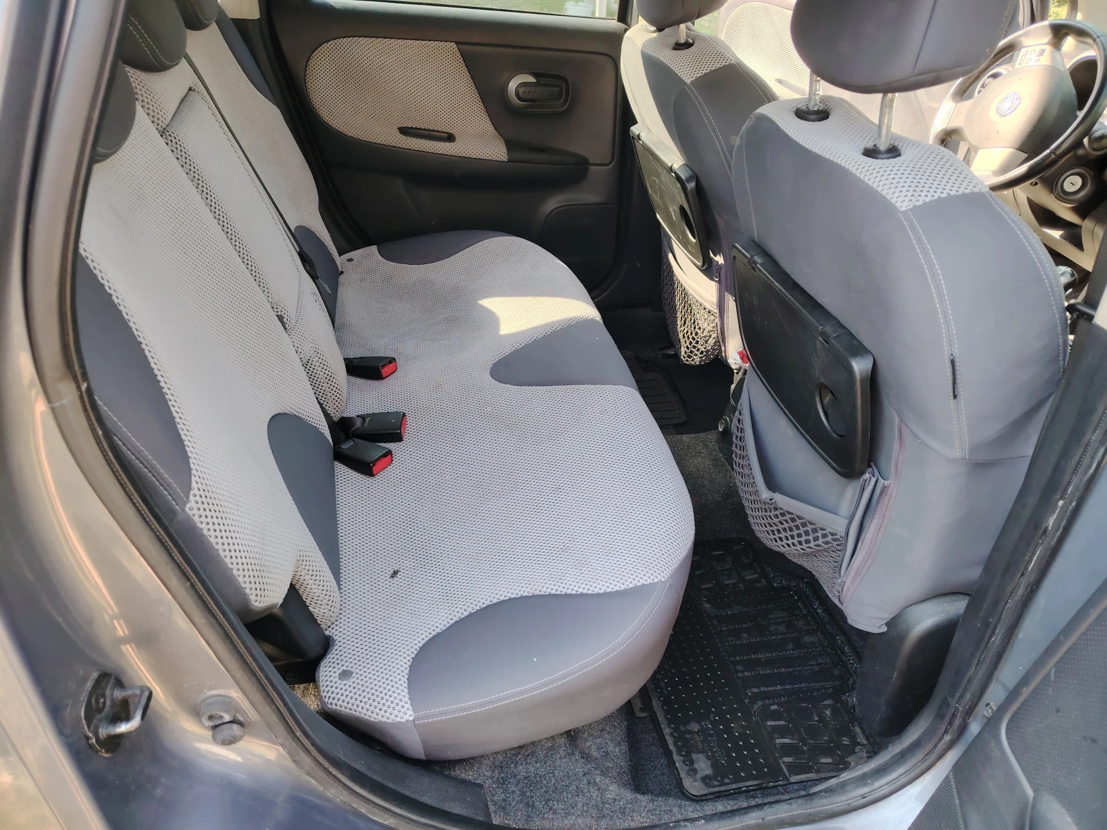 Nissan Note, снимка 12 - Автомобили и джипове - 55596034