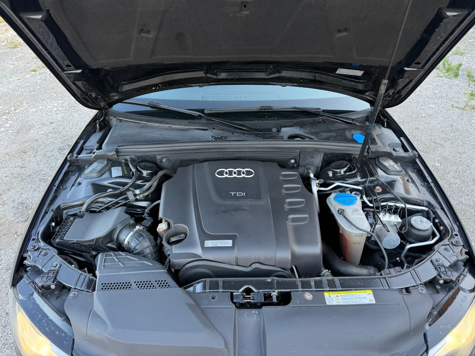 Audi A4 2.0TDI LED 2010г, снимка 17 - Автомобили и джипове - 55596332