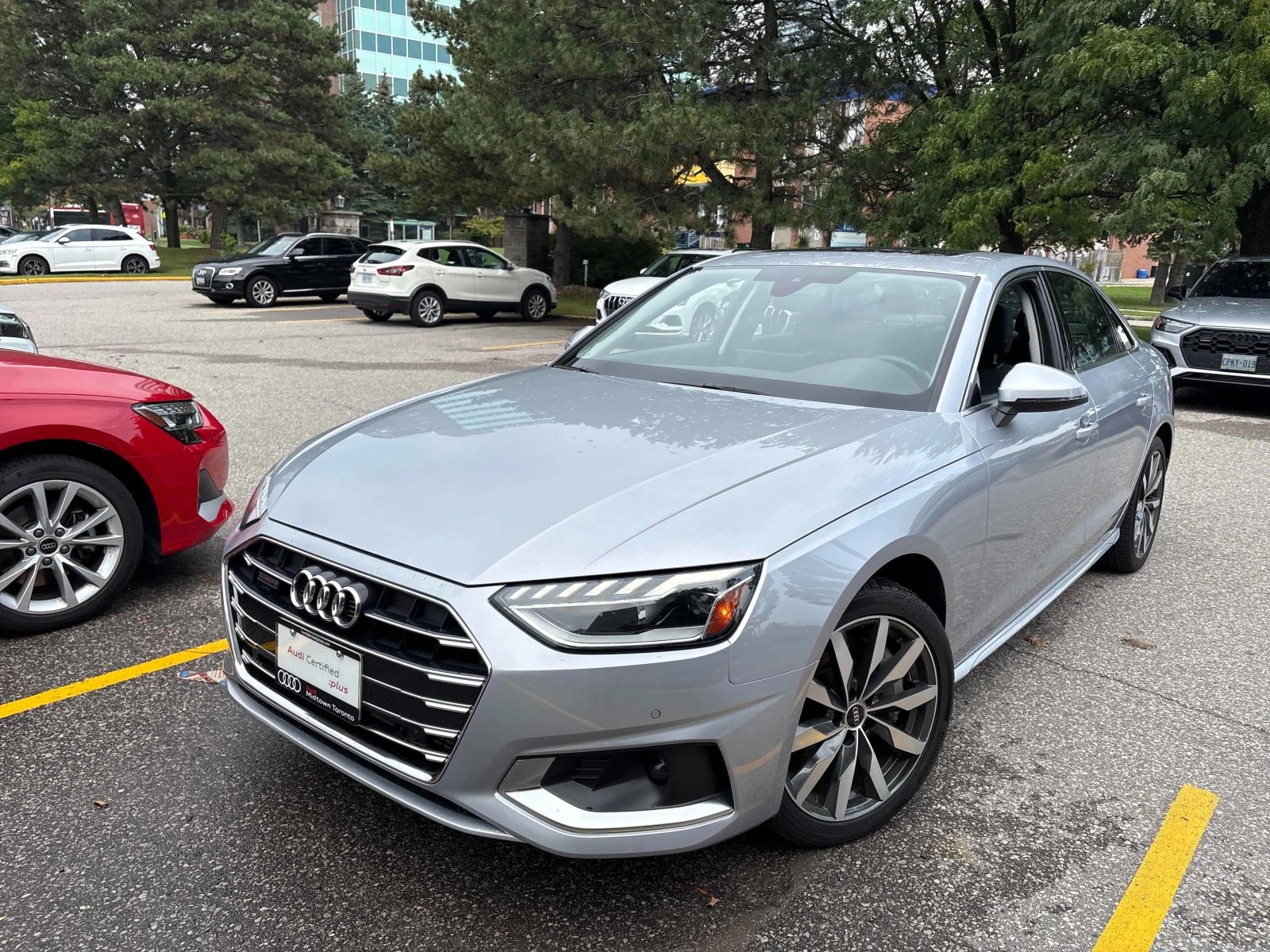 Audi A4 * Komfort * CARFAX * ОПЦИЯ ЗА ФИНАНСИРАНЕ 