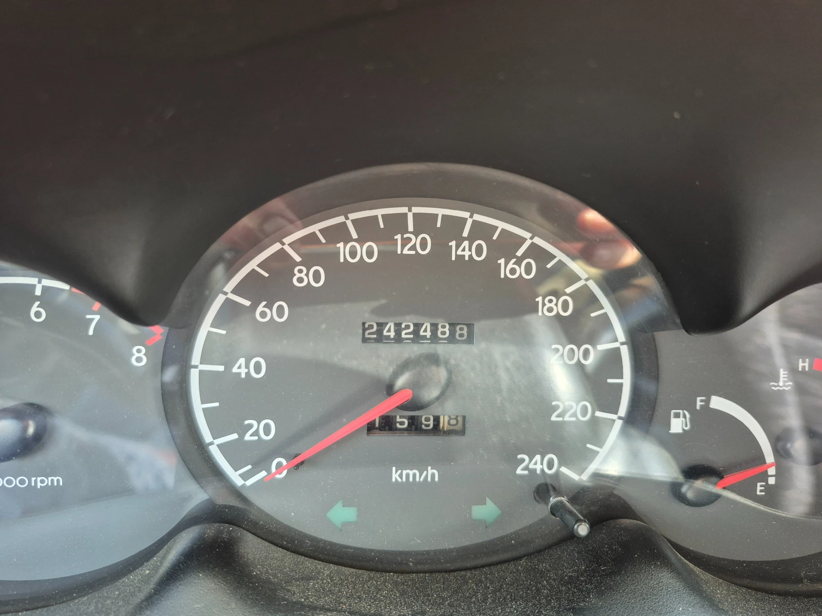 Hyundai Coupe 1.6, снимка 13 - Автомобили и джипове - 56244734