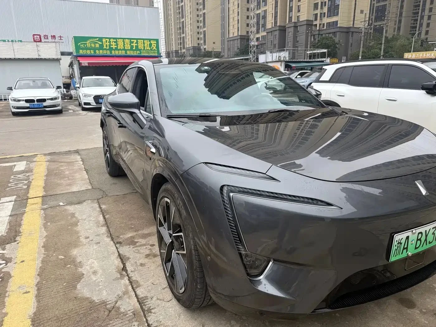 Avatr 11, снимка 2 - Автомобили и джипове - 56706003