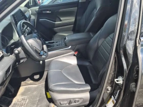 Toyota Highlander XLE| PANO| ПОДГРЕВИ| 2 КЛЮЧА| 7 МЕСТЕН| , снимка 7