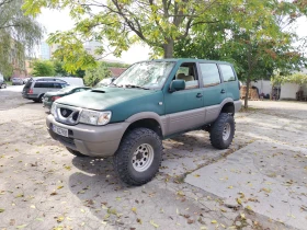 Nissan Terrano, снимка 1