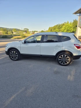     Nissan Qashqai + 2