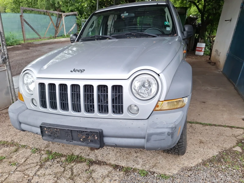 Jeep Cherokee, снимка 1 - Автомобили и джипове - 47533432