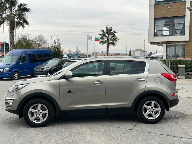 Kia Sportage, снимка 2 - Автомобили и джипове - 48633486