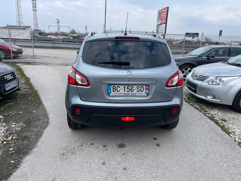 Nissan Qashqai 2.0i Automatic Full Options, снимка 5 - Автомобили и джипове - 48995172