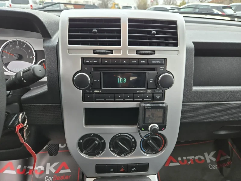 Jeep Compass 2.0CRDI-140кс= 6ск= 4х4= 198.000км, снимка 15 - Автомобили и джипове - 52713109