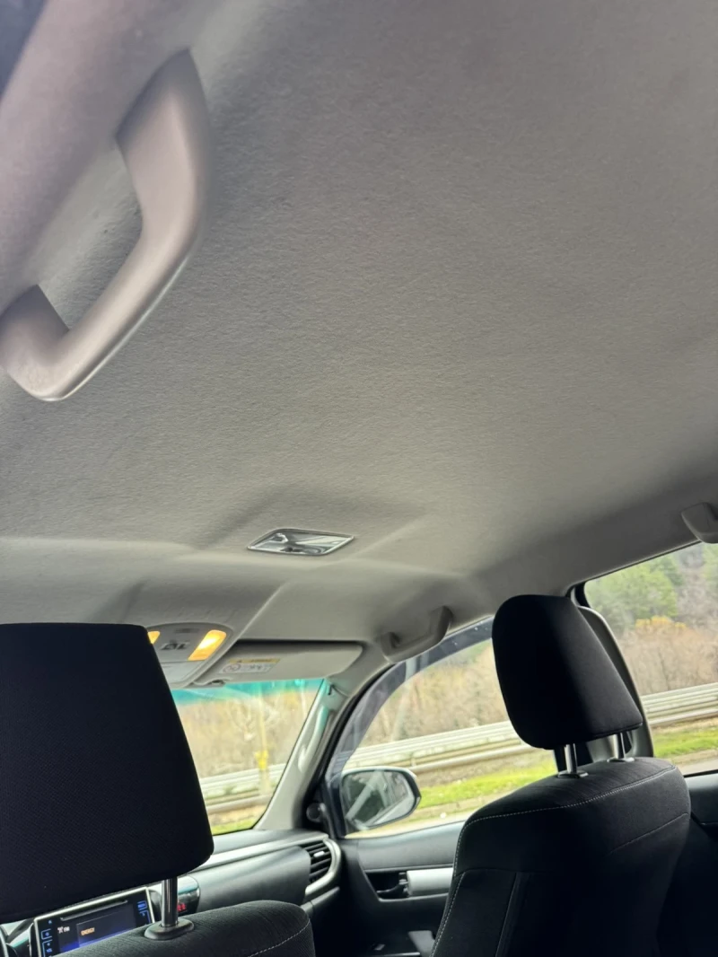 Toyota Hilux, снимка 8 - Автомобили и джипове - 52896115