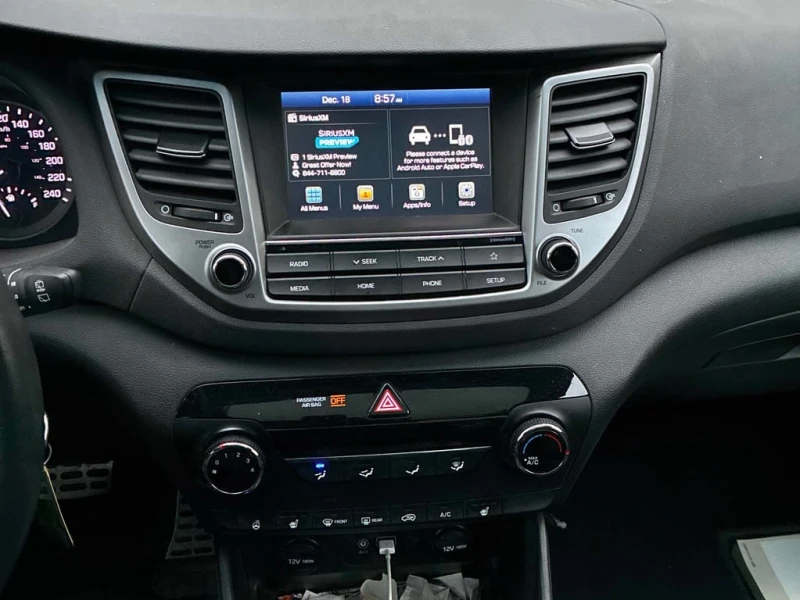 Hyundai Tucson * Noir * CARFAX * БЕЗ ПЪРВОНАЧАЛНА ВНОСКА, снимка 9 - Автомобили и джипове - 52908365