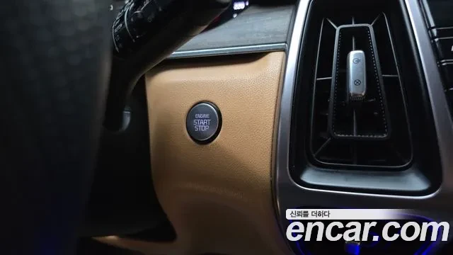 Kia Sorento 2.5 PRESTIGE! !!УНИКАТ!! !КАМЕРИ!, снимка 15 - Автомобили и джипове - 54965355