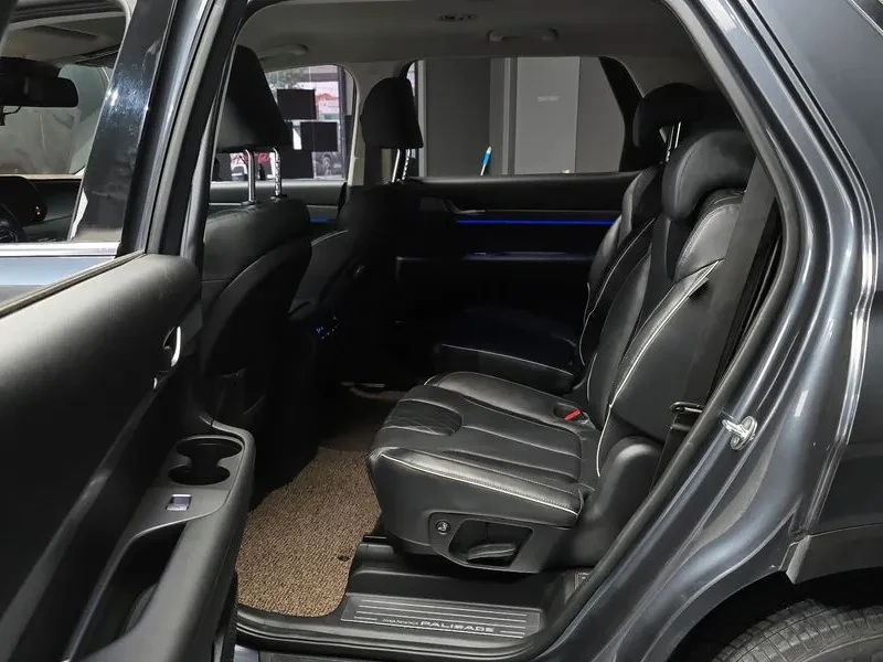 Hyundai Palisade 3.8 2WD, снимка 12 - Автомобили и джипове - 56325562