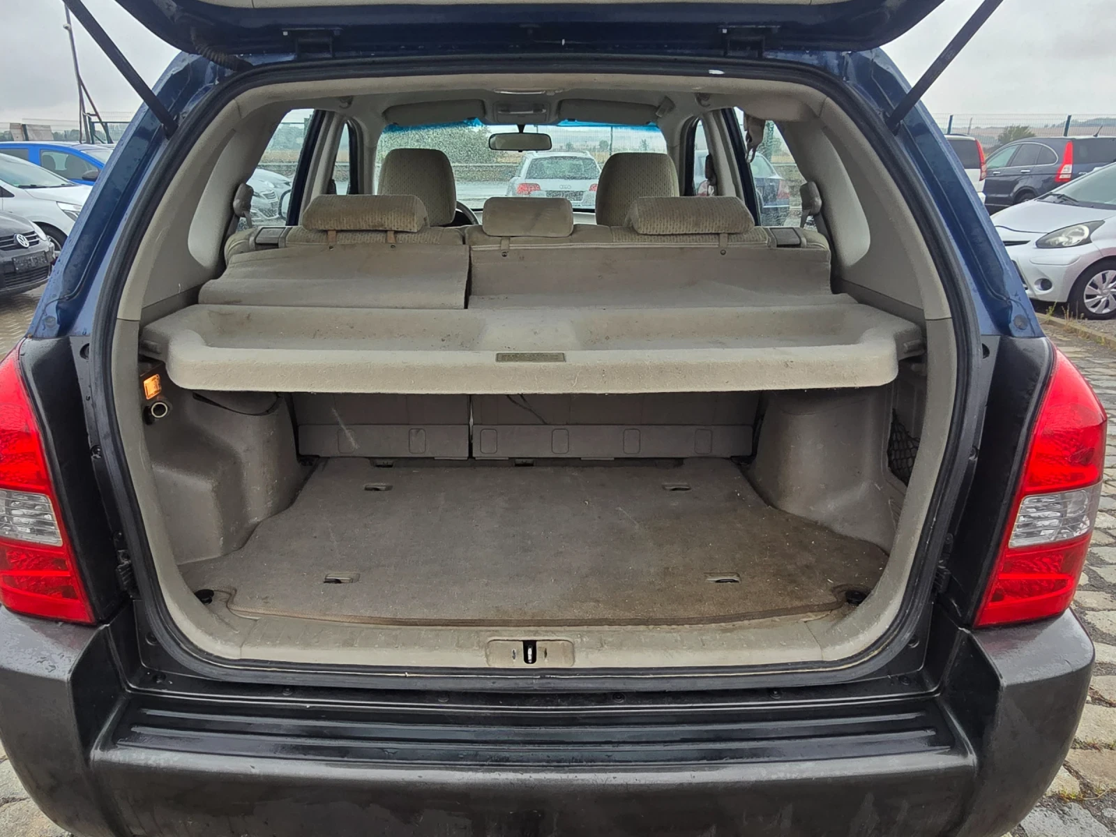 Hyundai Tucson 2.0CDRDI 113кс 4x4 132000 км. - изображение 9