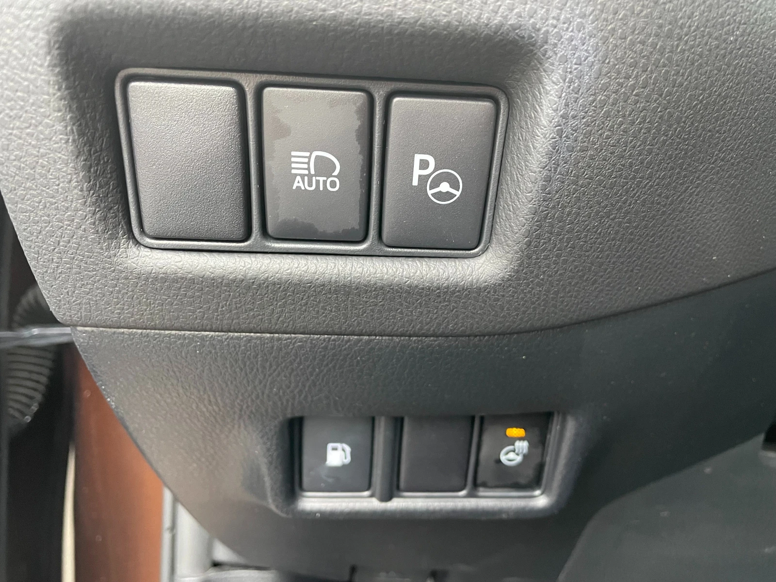 Toyota C-HR 1.8Hybrid e-CVT Classy- в Гаранция - изображение 9