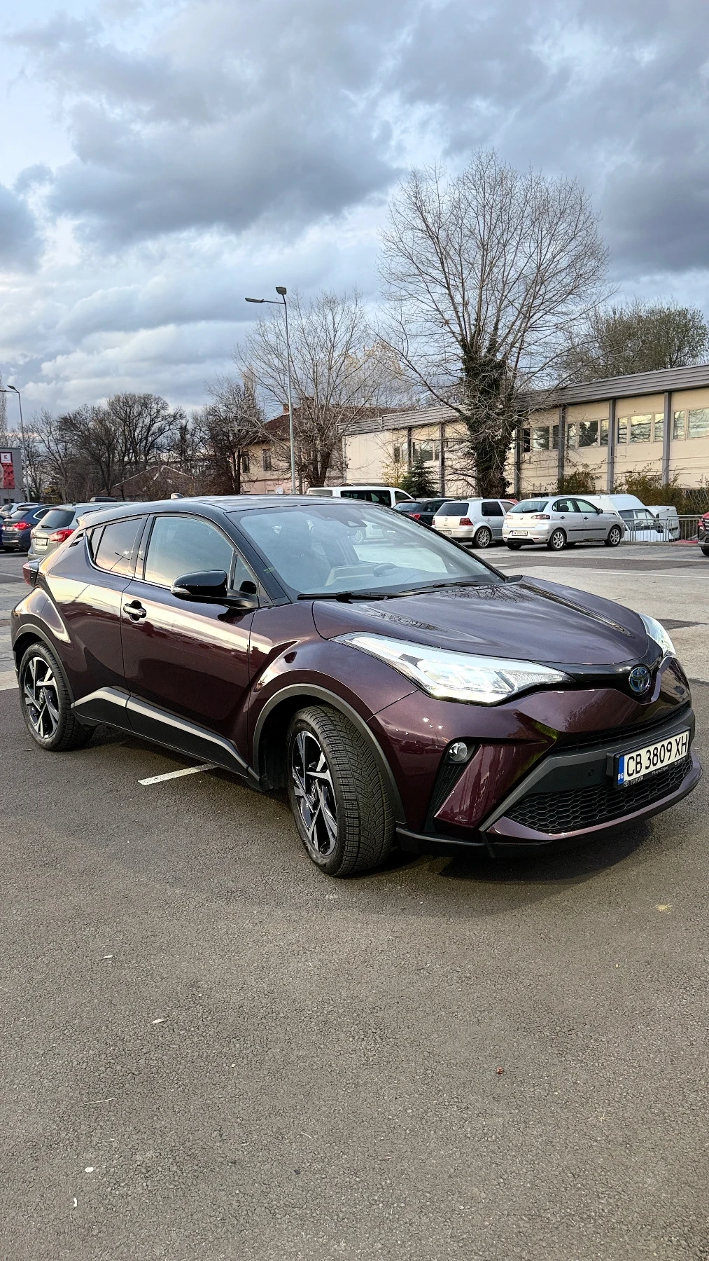 Toyota C-HR 2.0 HYBRID E-CVT Club Bi-tone  - изображение 3