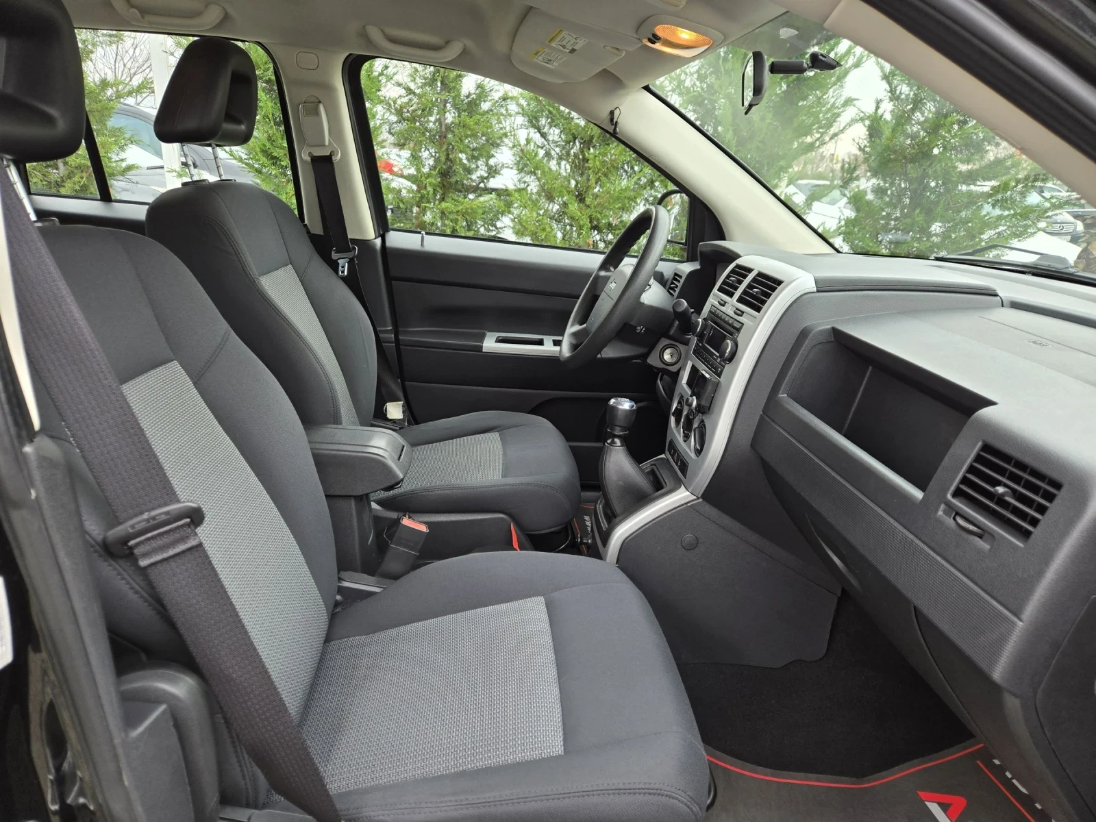 Jeep Compass 2.0CRDI-140��= 6��= 4�4= 198.000�� | Mobile.bg � ����������� 14