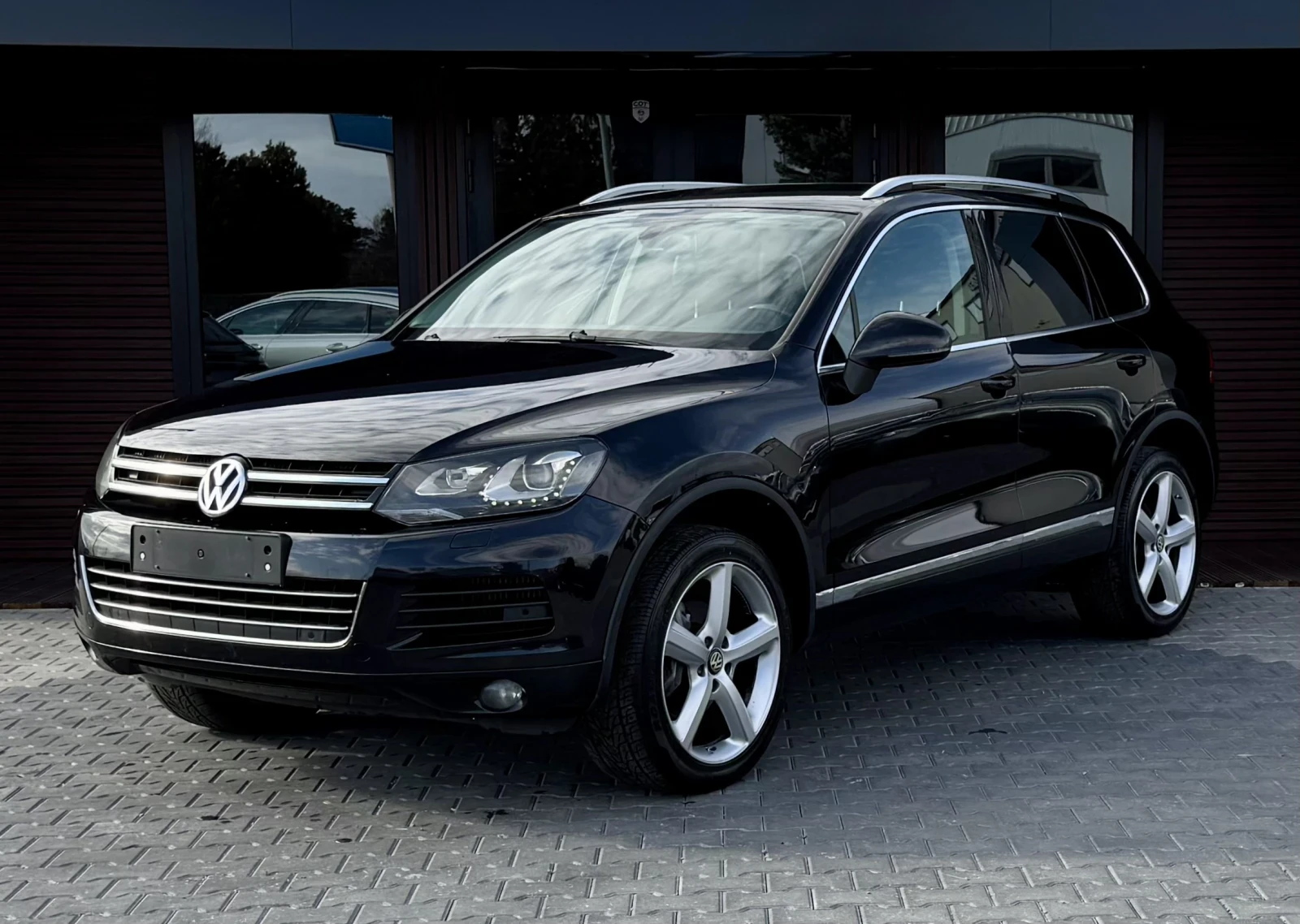 VW Touareg 3.0 TDI BLUE MOTION - изображение 3