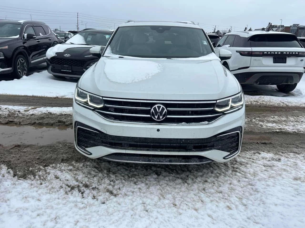 VW Tiguan * Highline R Line * ОБДУХВАНЕ* 360 КАМЕРА* , снимка 5 - Автомобили и джипове - 54148073