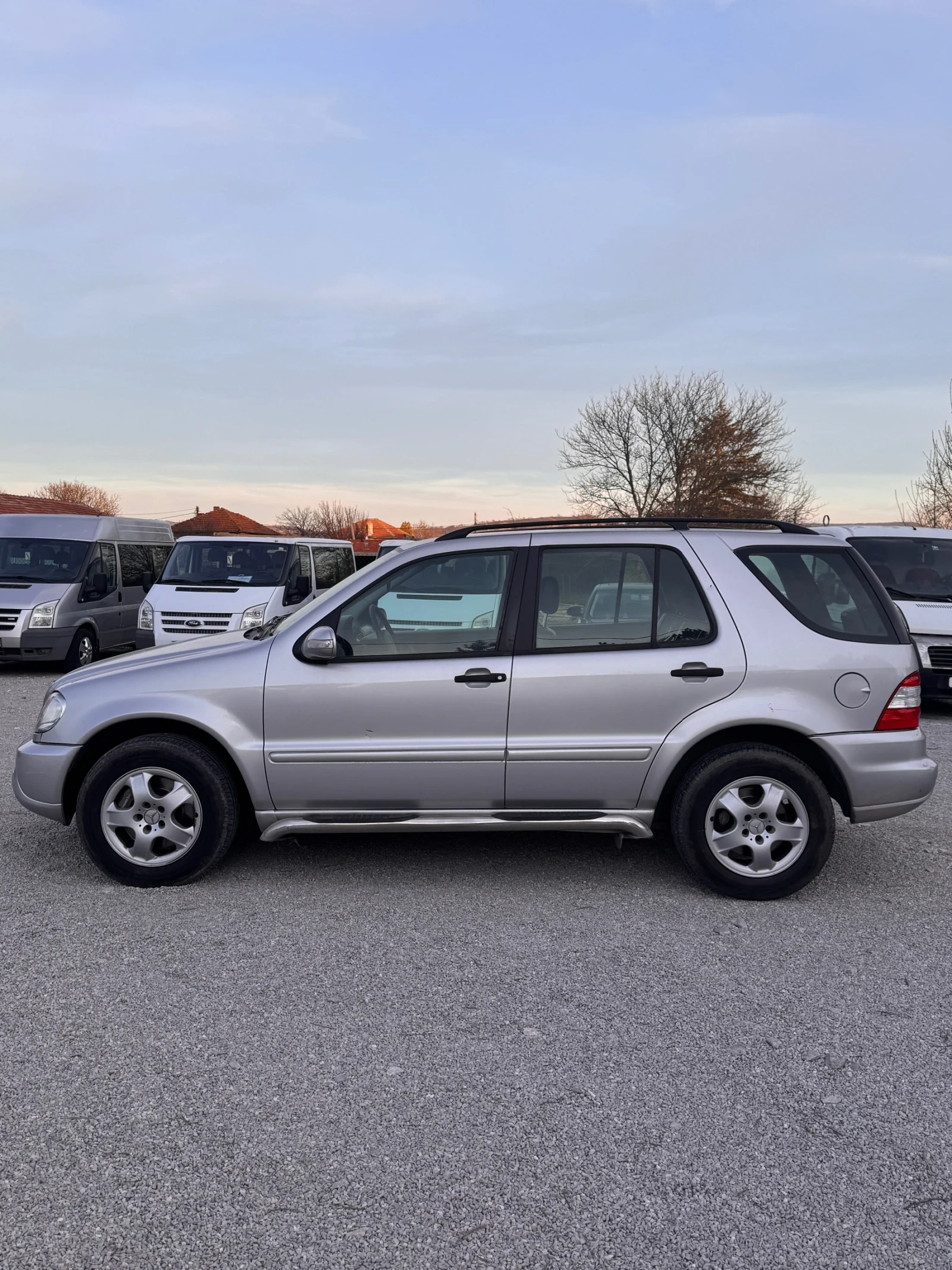 Mercedes-Benz ML 270 КОЖА КЛИМАТРОНИК АВТОМАТИК, снимка 3 - Автомобили и джипове - 54199327