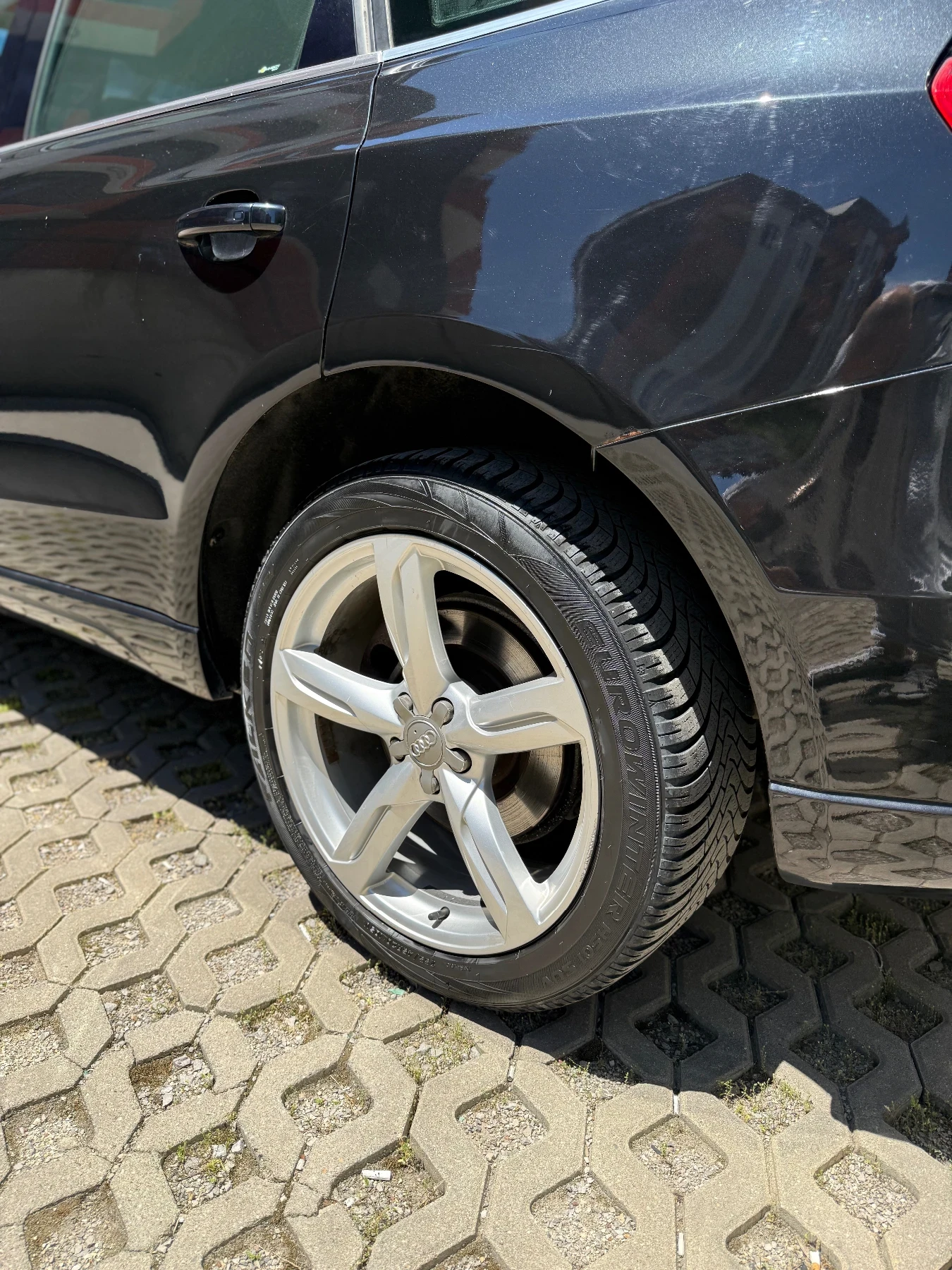 Audi Q5 3.0TDI/Обслужен/Регистриран, снимка 7 - Автомобили и джипове - 54819682