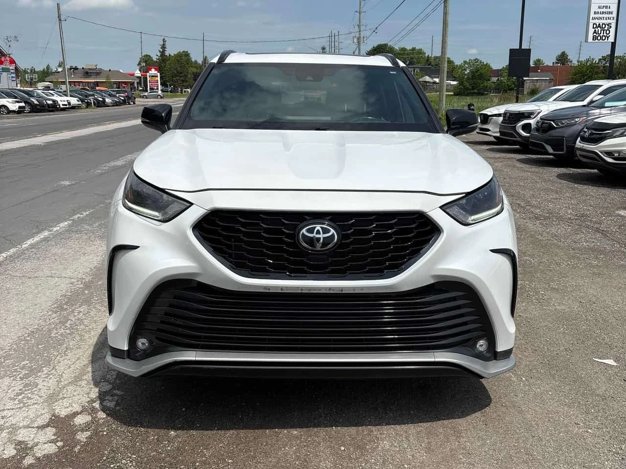 Toyota Highlander * AWD * ПОДГРЕВ * ОТ ПРЕДСТАВИТЕЛСТВО, снимка 2 - Автомобили и джипове - 54883335
