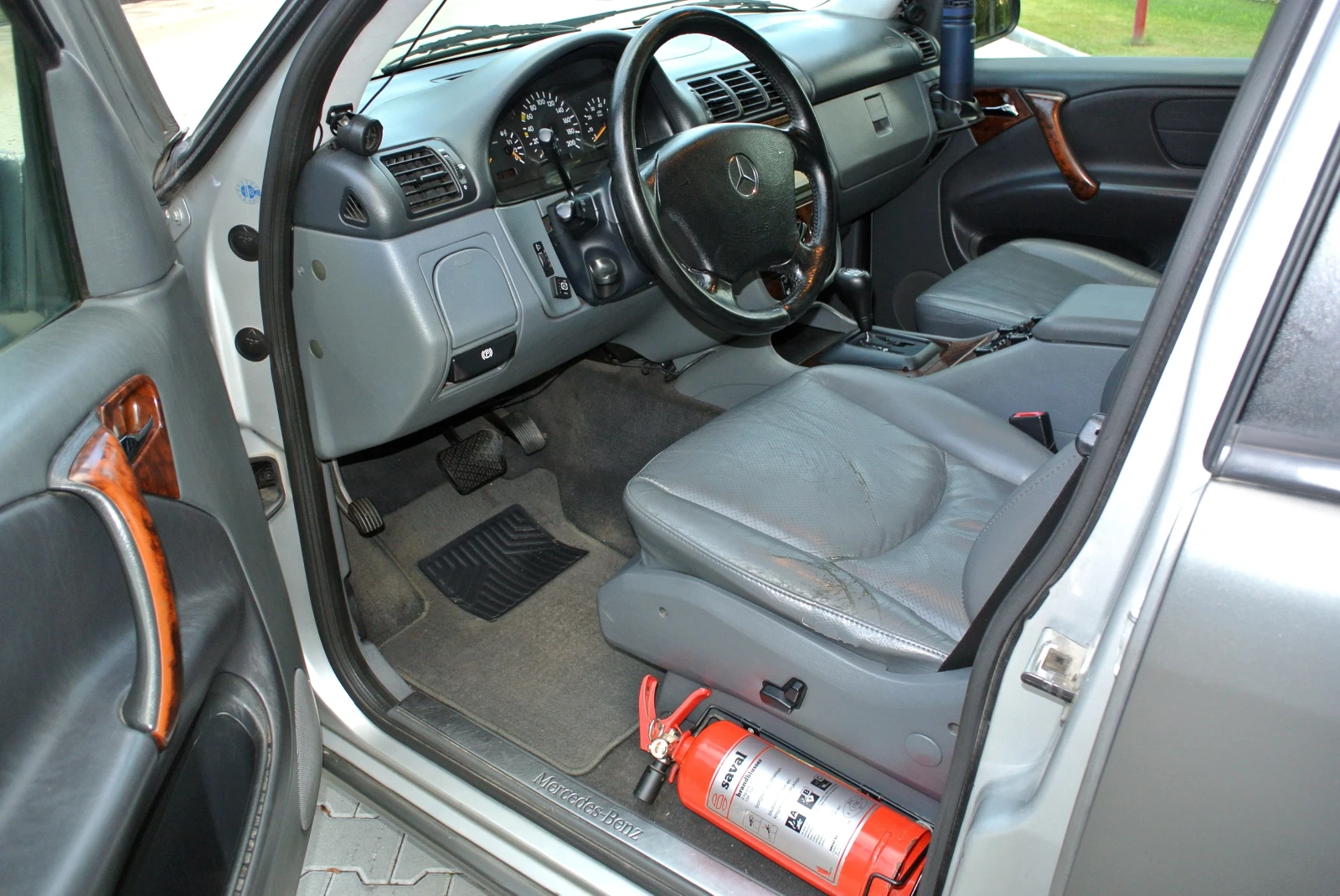 Mercedes-Benz ML 320 ГАЗ* AMG* NAVI* LOW RANGE(4х4), снимка 11 - Автомобили и джипове - 55227023