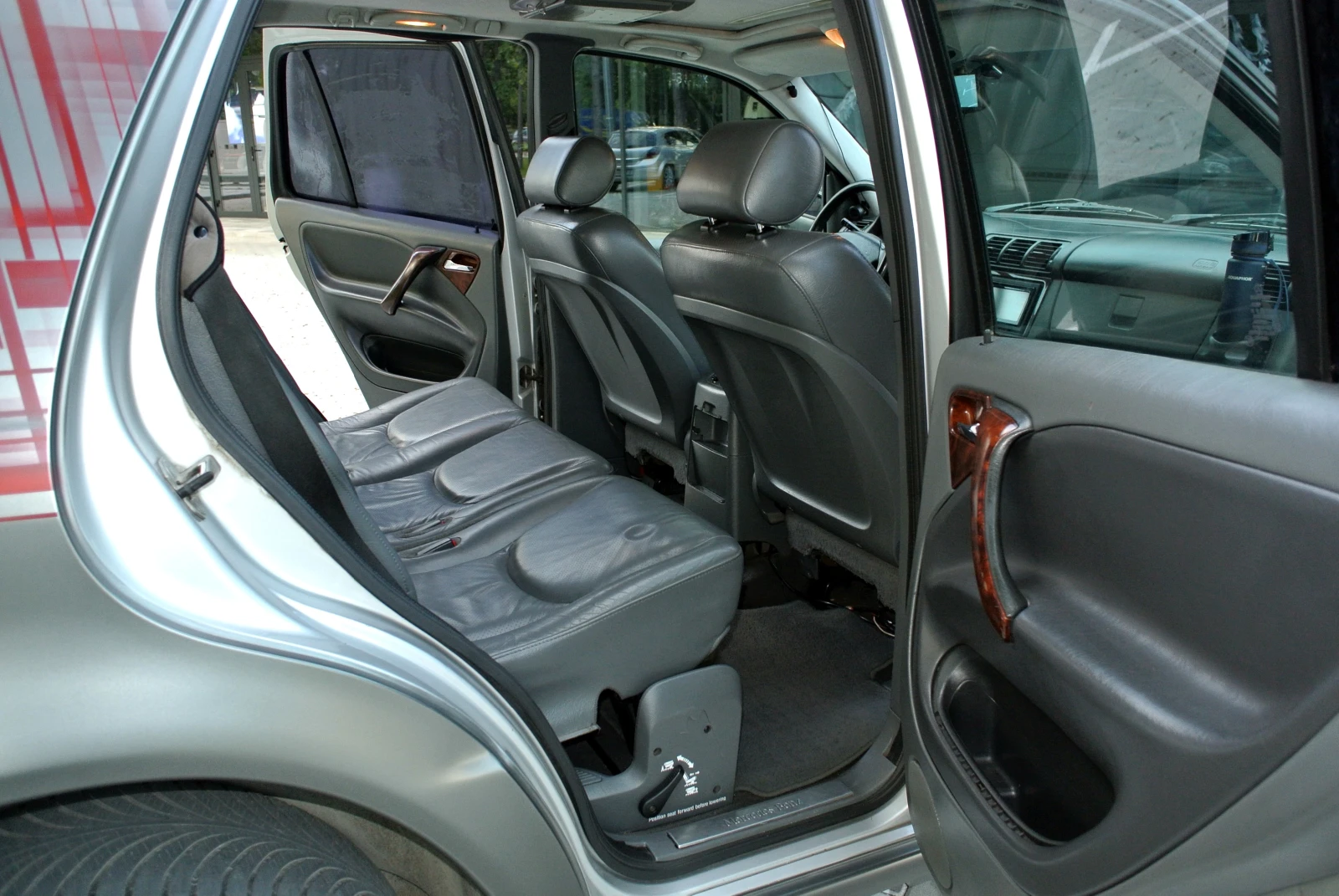 Mercedes-Benz ML 320 ГАЗ* AMG* NAVI* LOW RANGE(4х4), снимка 12 - Автомобили и джипове - 55227023