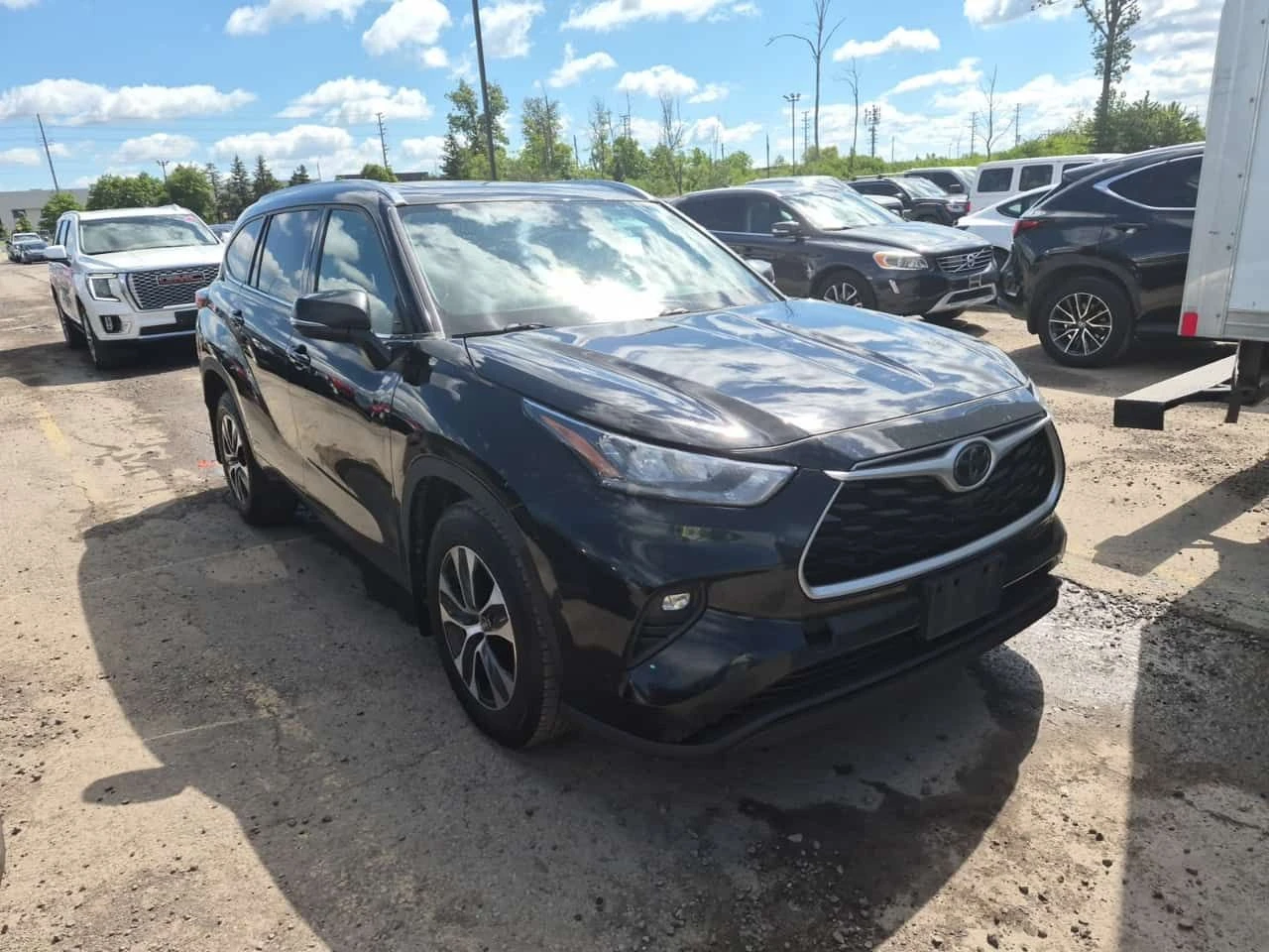 Toyota Highlander XLE| PANO| ПОДГРЕВИ| 2 КЛЮЧА| 7 МЕСТЕН| , снимка 2 - Автомобили и джипове - 55233631