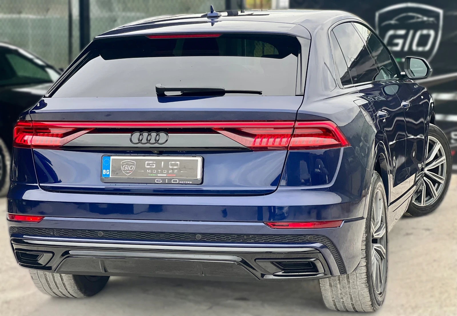 Audi Q8 50TDI* S-Line* Вакум* Distronic* Камера* Кожа* , снимка 7 - Автомобили и джипове - 56231667
