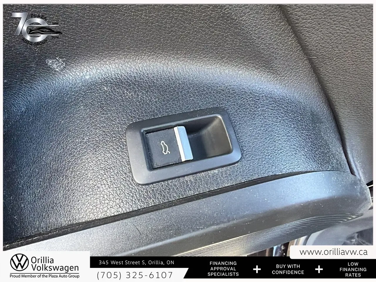 Audi Q5 Technik Quattro AWD | Panoramic Roof | 360 Camera, снимка 17 - Автомобили и джипове - 56626526