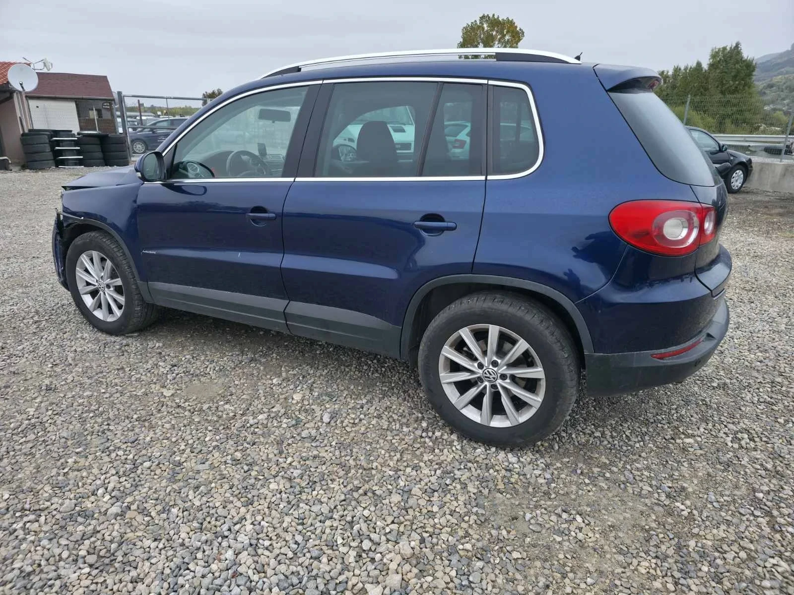 VW Tiguan 2.0TDI-140PS-DSG-4X4, снимка 6 - Автомобили и джипове - 56719713