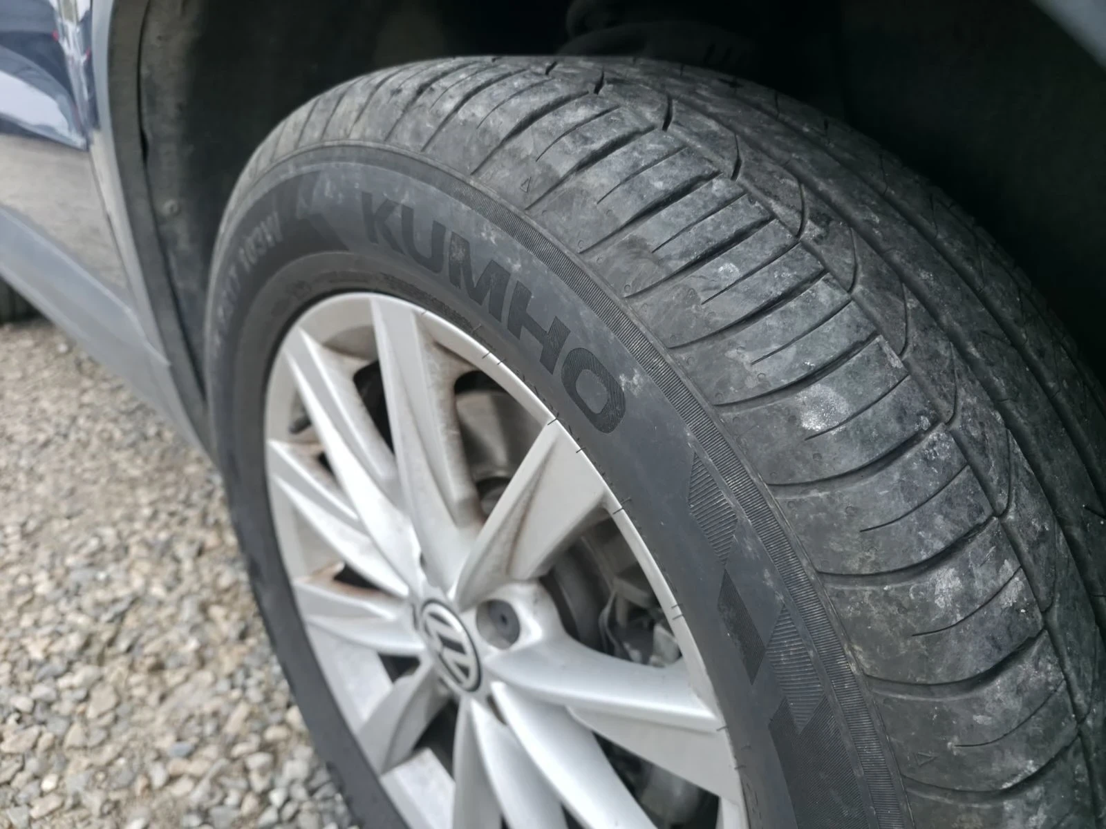 VW Tiguan 2.0TDI-140PS-DSG-4X4, снимка 11 - Автомобили и джипове - 56719713