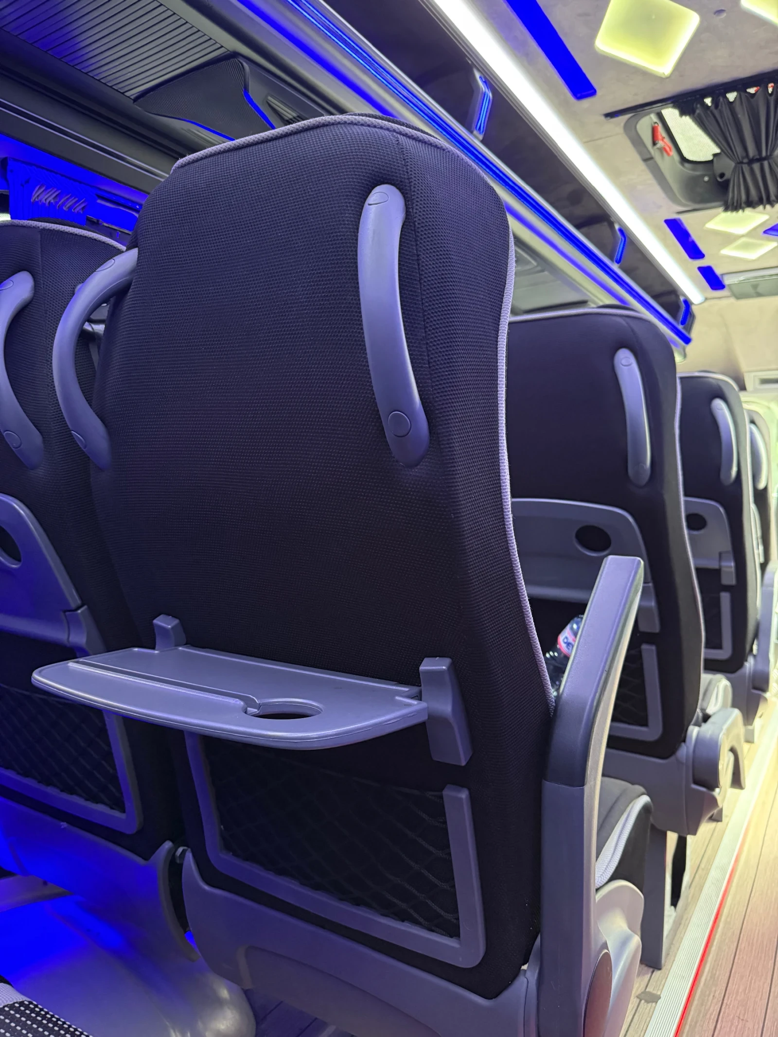 VW Crafter 50 20 места XXL - изображение 7