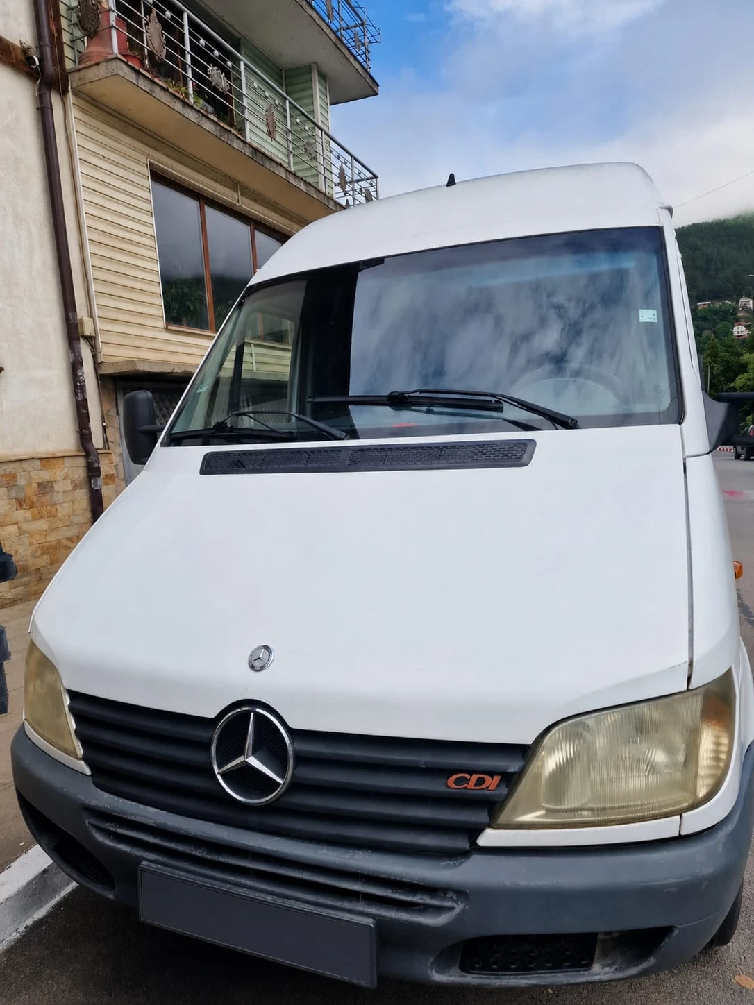 Mercedes-Benz Sprinter 216