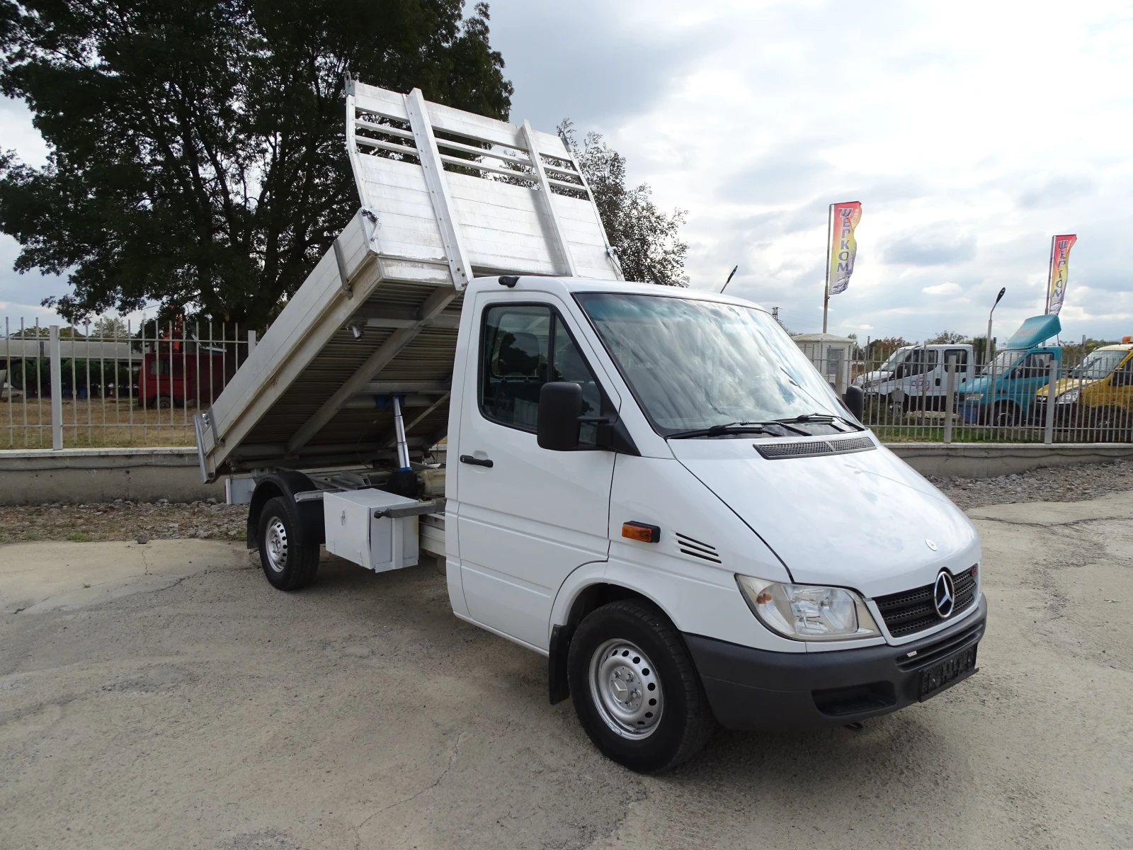 Mercedes-Benz Sprinter 313 * * * ТРИСТРАНЕН САМОСВАЛ * * * ВНОС ОТ ШВЕЙЦАРИЯ