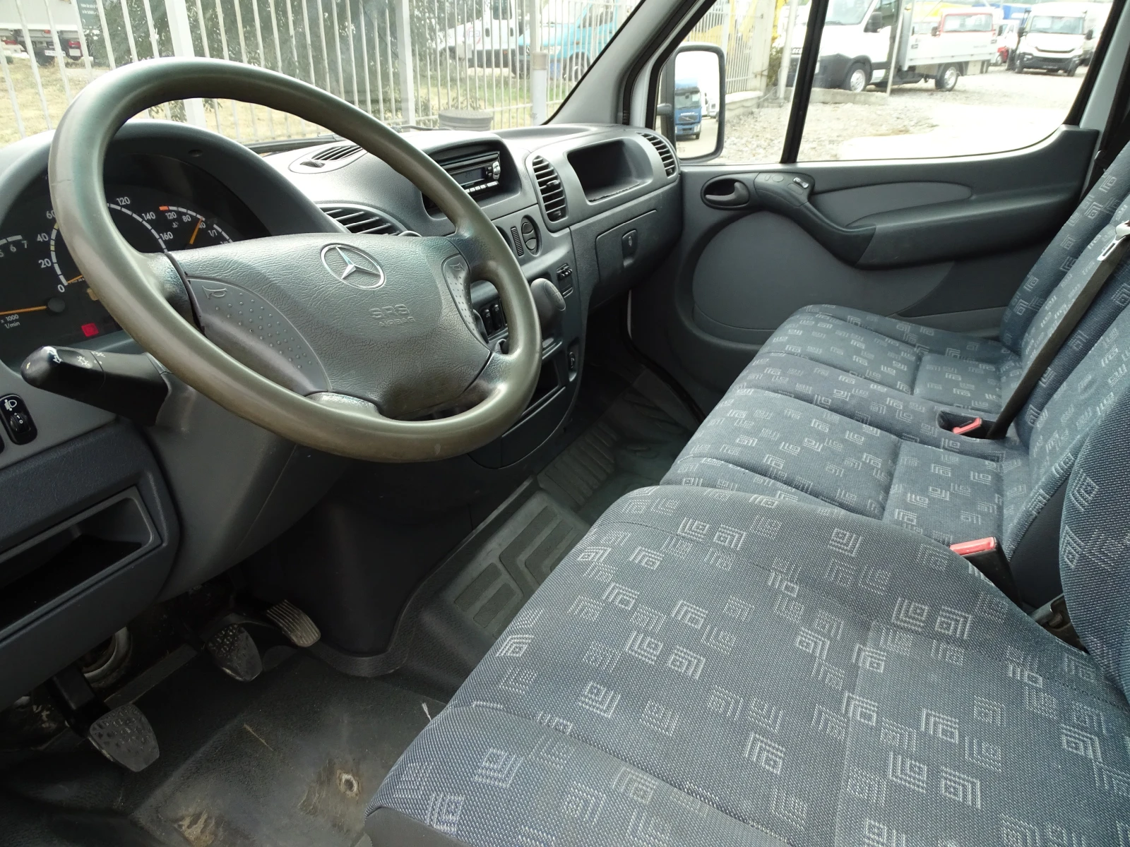 Mercedes-Benz Sprinter 313 * * * ТРИСТРАНЕН САМОСВАЛ * * * ВНОС ОТ ШВЕЙЦАРИЯ, снимка 13 - Бусове и автобуси - 56267845