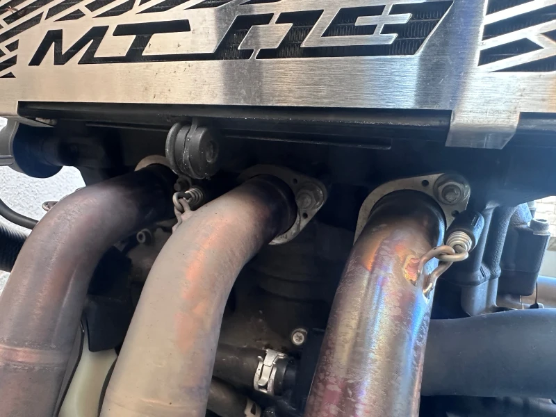 Yamaha Mt-09 Топ състояние ! , снимка 13 - Мотоциклети и мототехника - 51205072