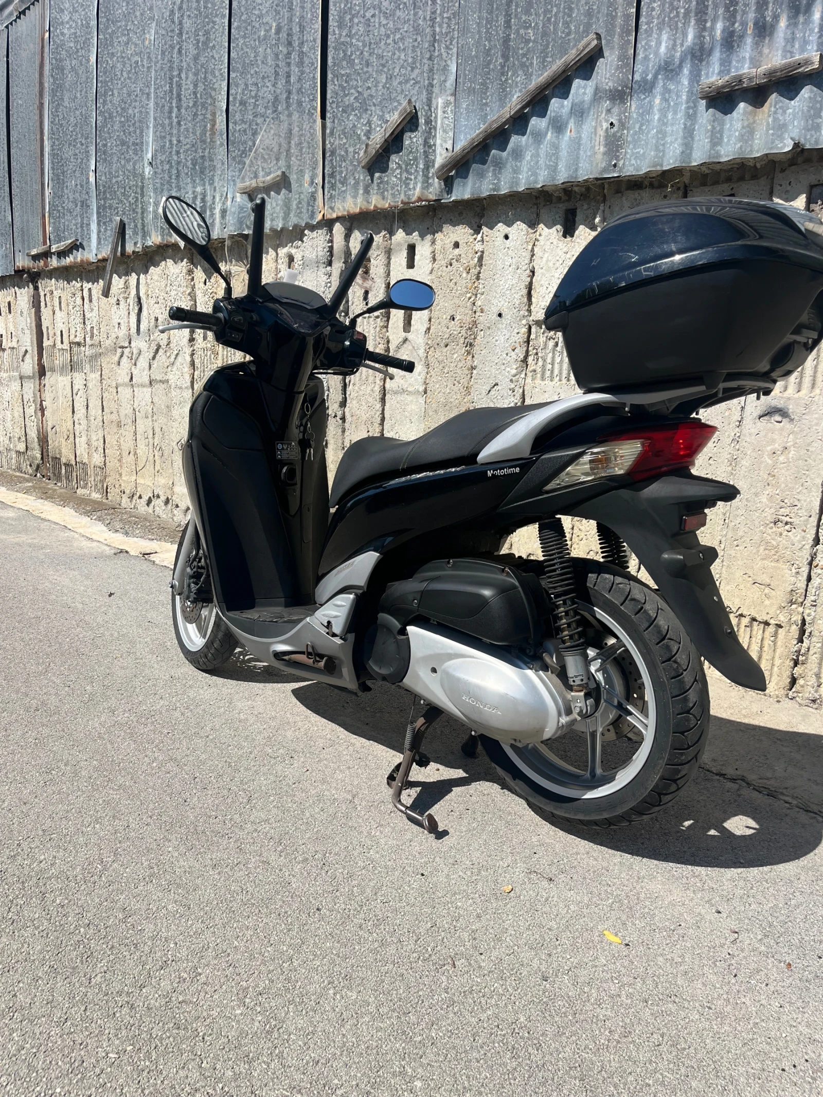 Honda Sh 300i 2011g - изображение 7