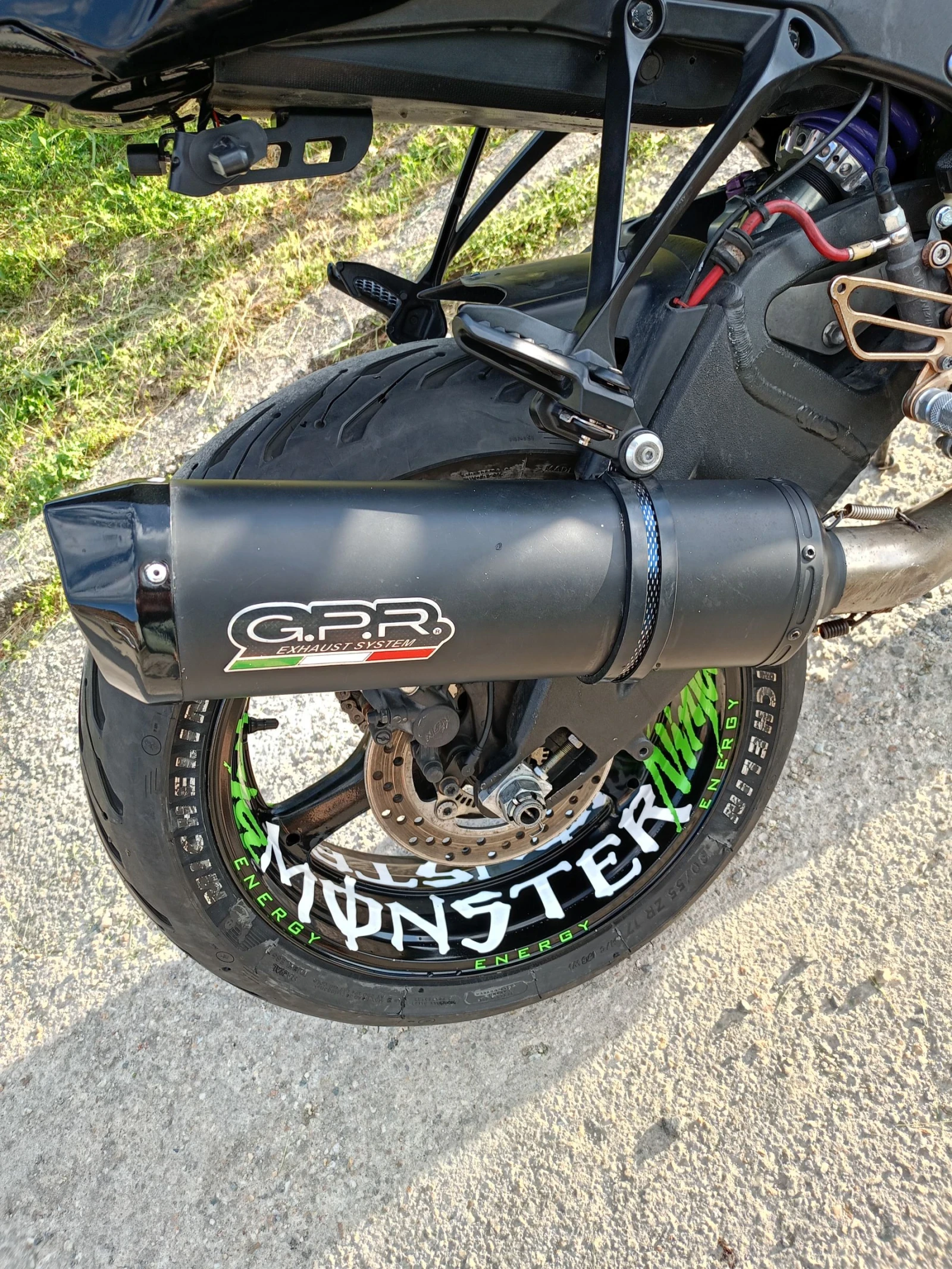 Kawasaki Zxr Ninja ZX10R  - изображение 10