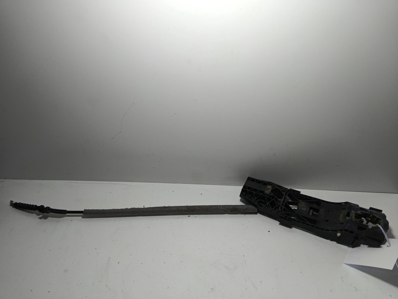 основа дръжка 5N0837017E Skoda Rapid