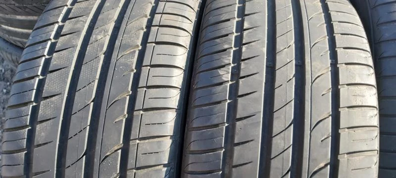 Гуми Летни 255/45R18, снимка 2 - Гуми и джанти - 30923016