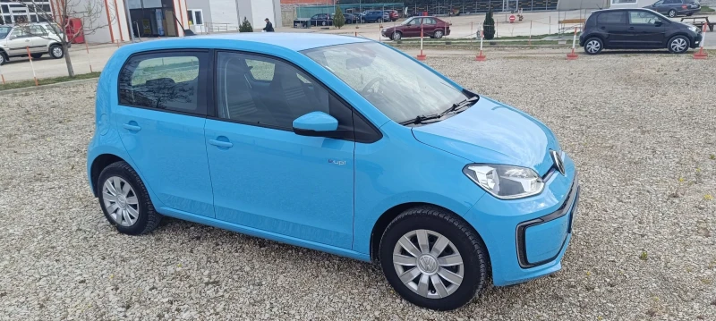 VW Up 36.8 KW CCS Port, Гаранция Батерия 2029г., снимка 3 - Автомобили и джипове - 36687111